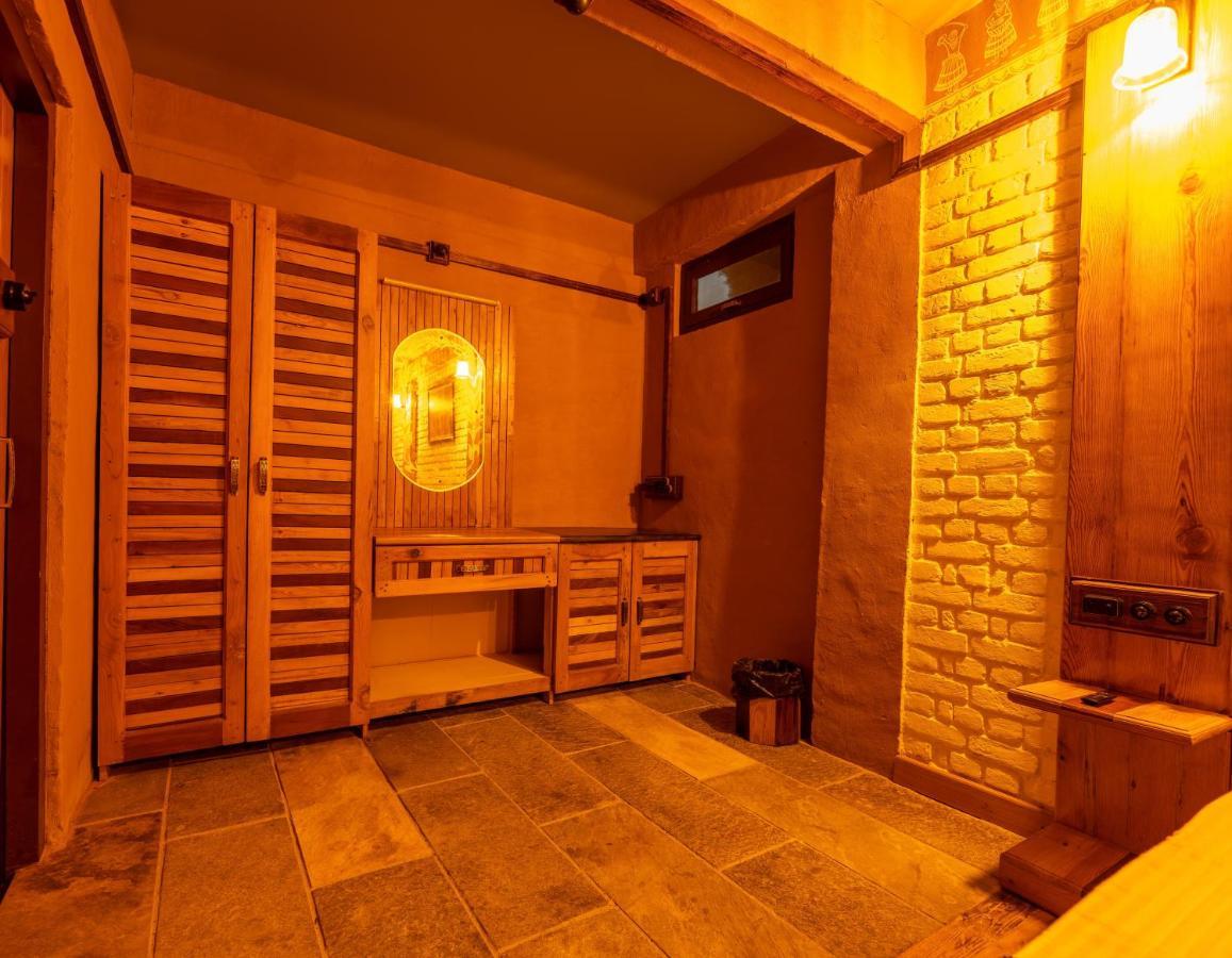 Blusalzz Homes - The Himalayan Bungalow, Almora - Uttarakhand Exterior foto